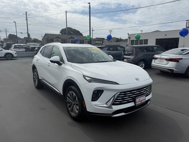 Used 2024 Buick Envision Preferred image 7