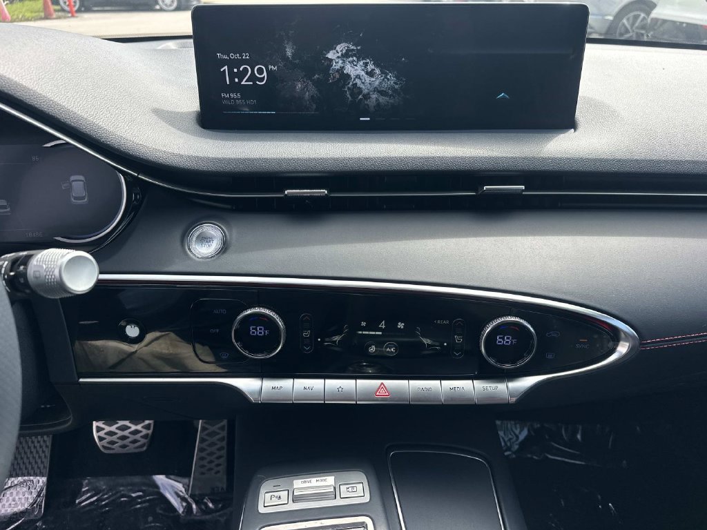 Certified 2024 Genesis GV70 3.5T Sport AWD/4WD image 21