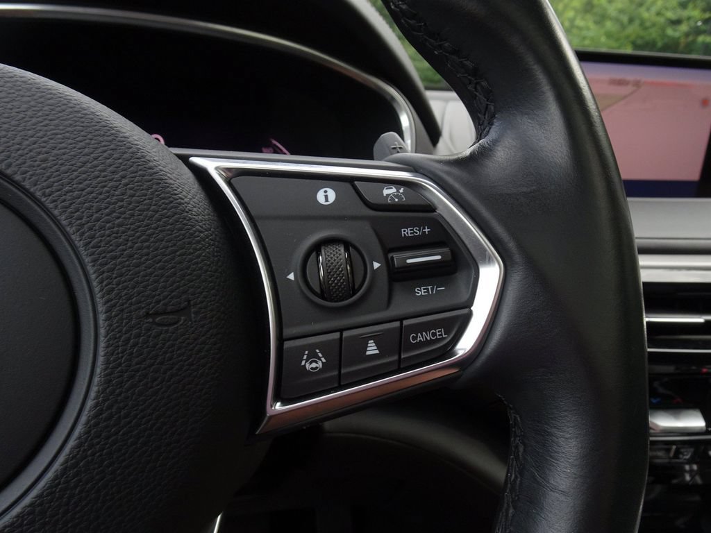 Used 2024 Acura MDX w/ Technology Package AWD/4WD image 22