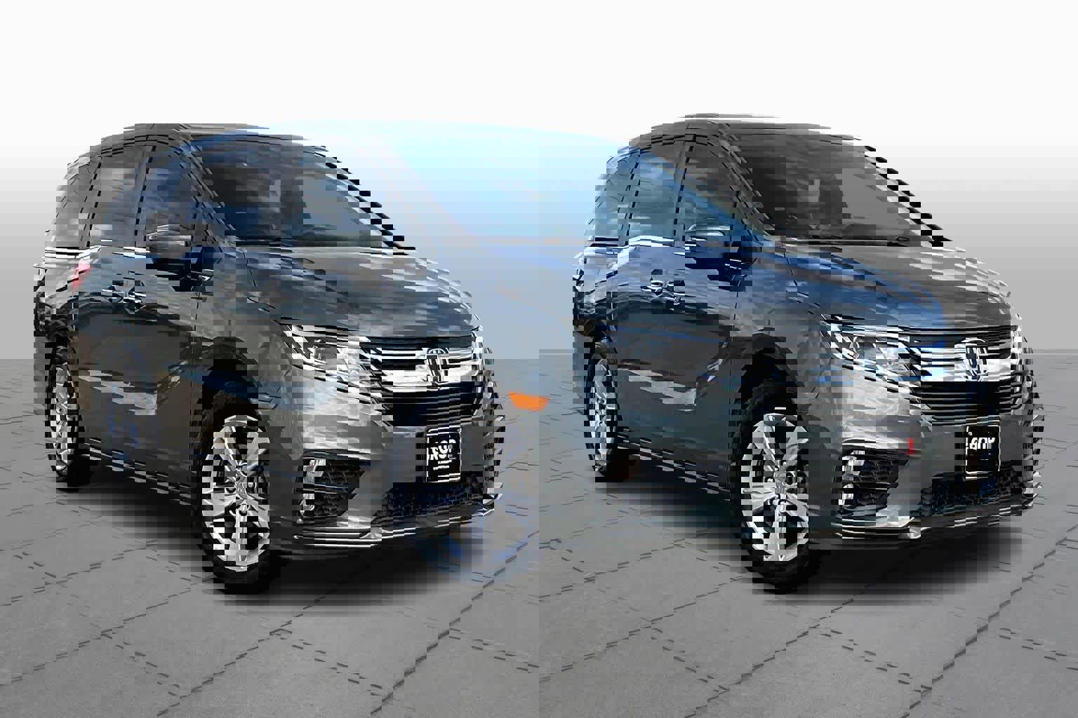 Used 2019 Honda Odyssey EX-L image 2