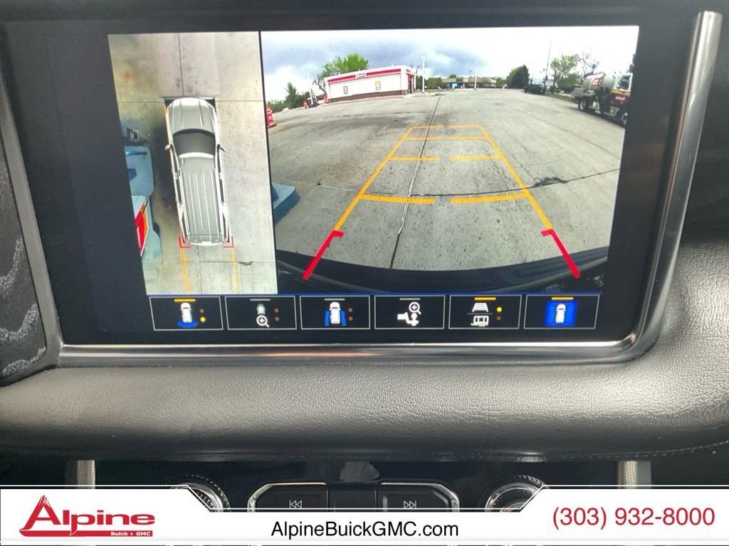 Used 2022 GMC Yukon Denali AWD/4WD image 19