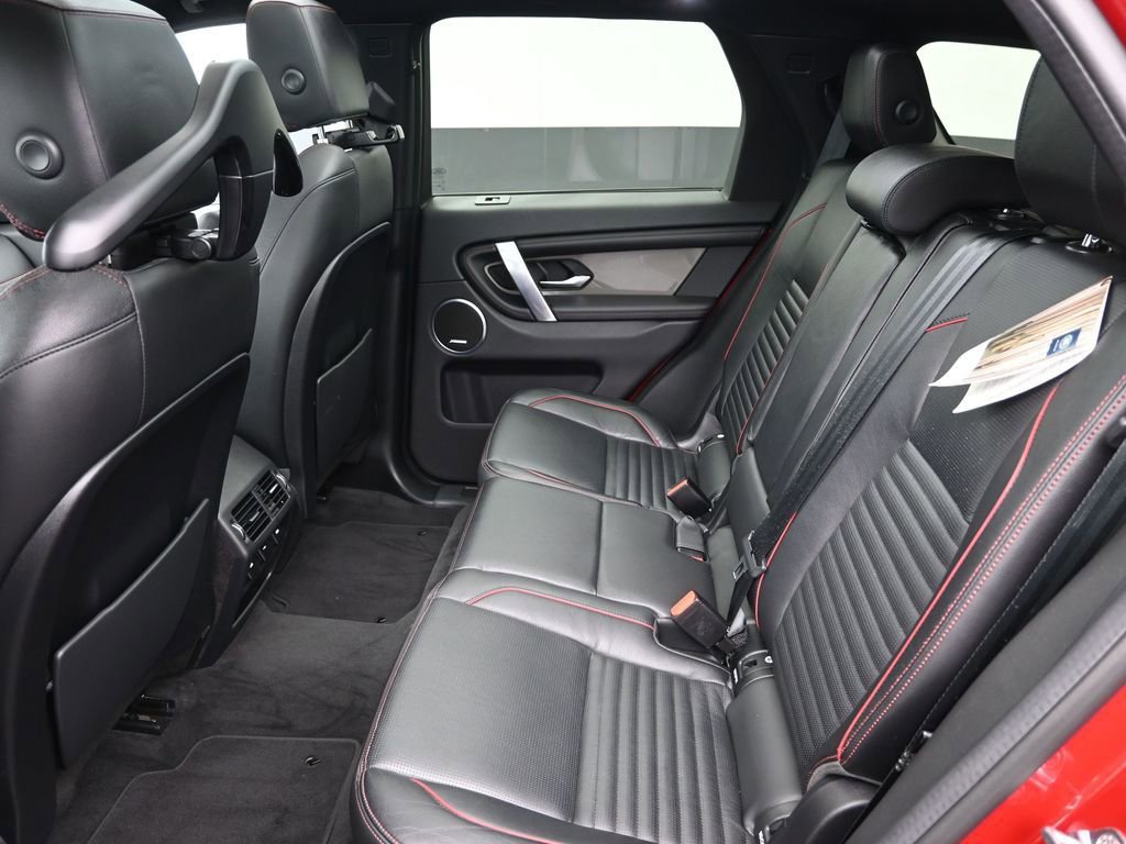 Used 2020 Land Rover Discovery Sport SE R-Dynamic image 29