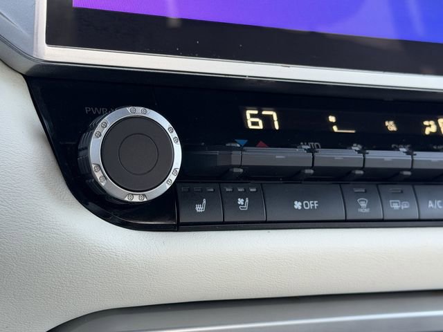 Used 2023 Toyota Tundra Capstone image 23