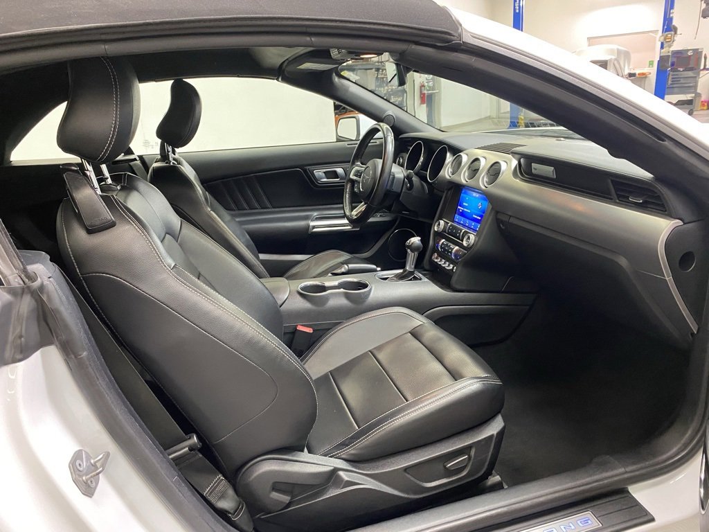 Used 2022 Ford Mustang Premium image 17