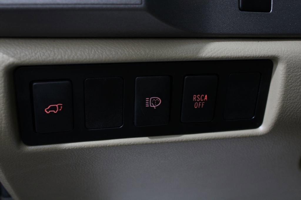 Used 2011 Toyota Sequoia Limited image 38