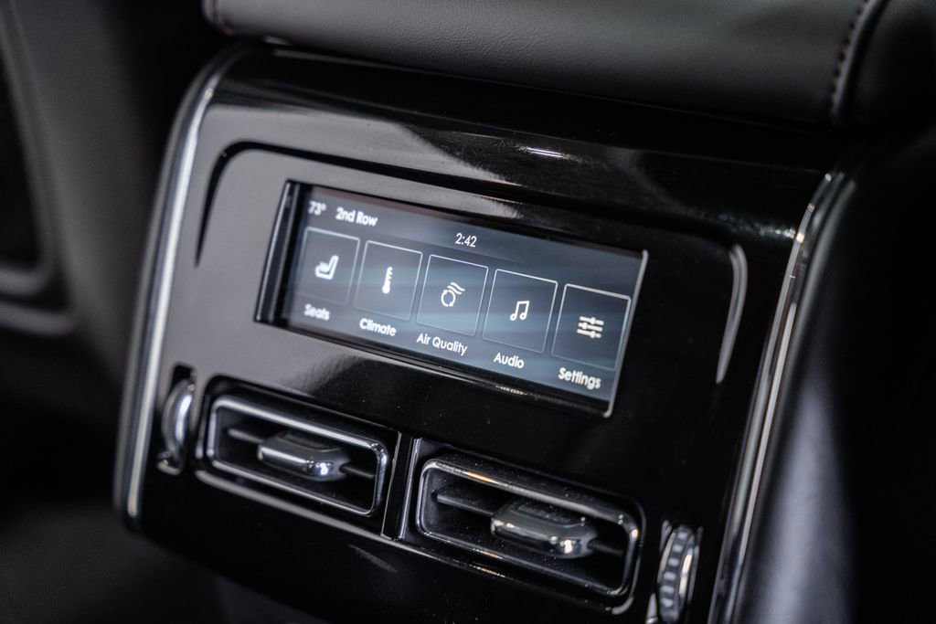 Used 2021 Lincoln Aviator Reserve w/ Elements Package Plus image 41