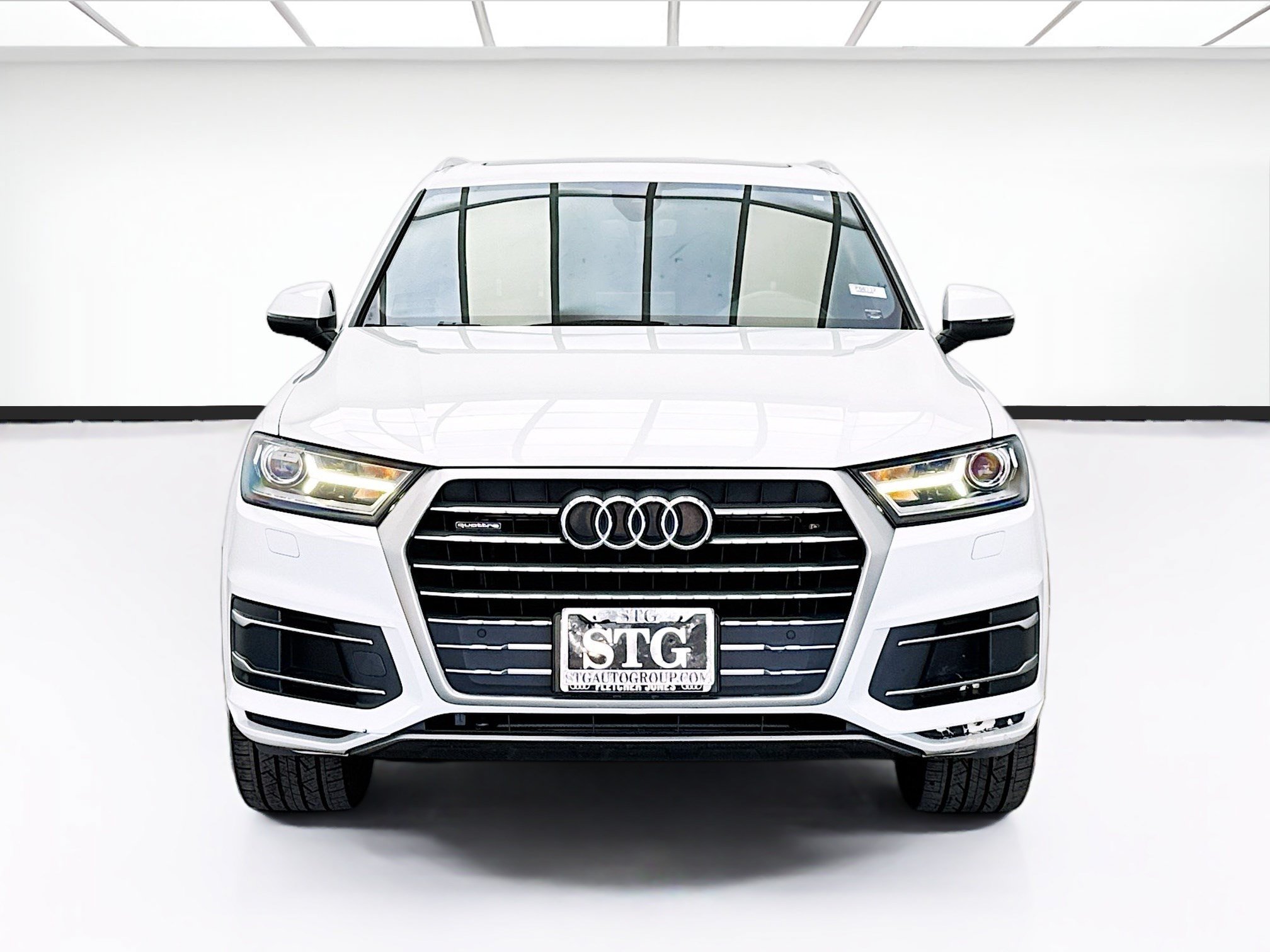 Used 2019 Audi Q7 2.0T Premium w/ Convenience Package AWD/4WD image 2