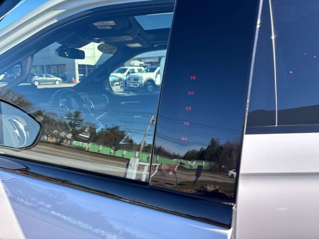 Used 2025 Ford Expedition Platinum w/ Stealth Performance Package image 8