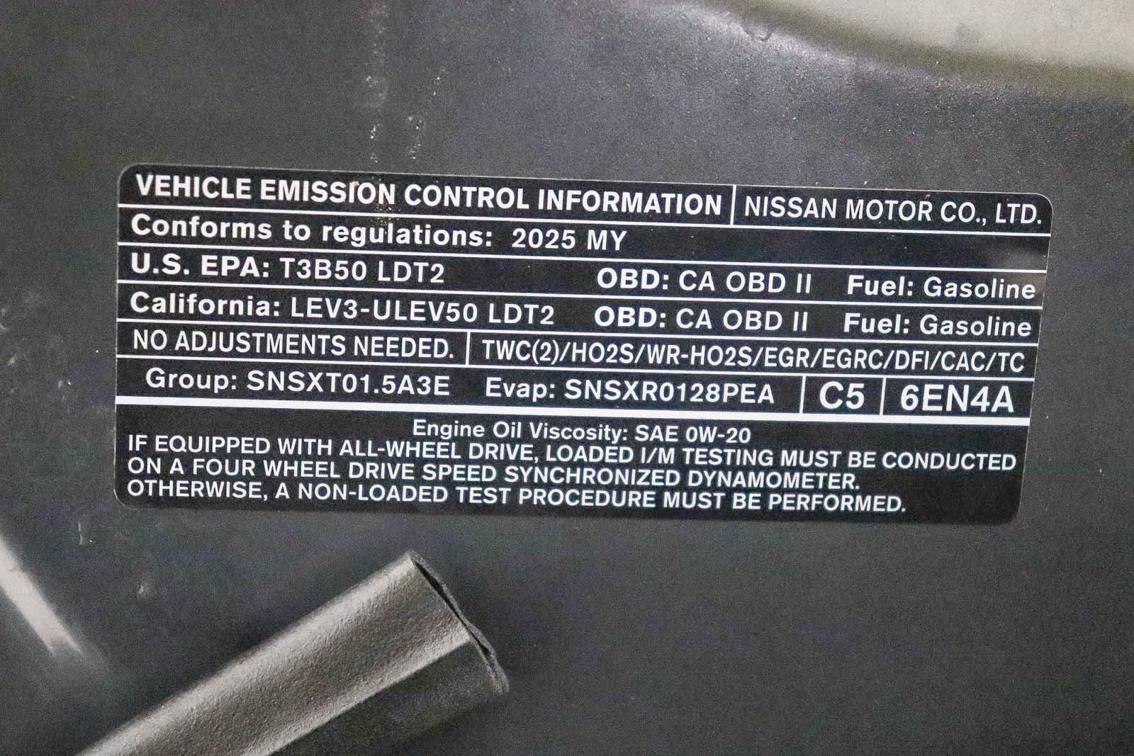 Used 2025 Nissan Rogue SV AWD/4WD image 28