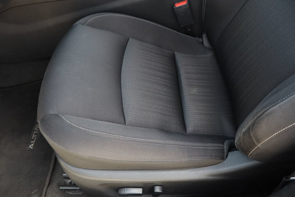 Used 2022 Nissan Altima 2.5 SV FWD image 20