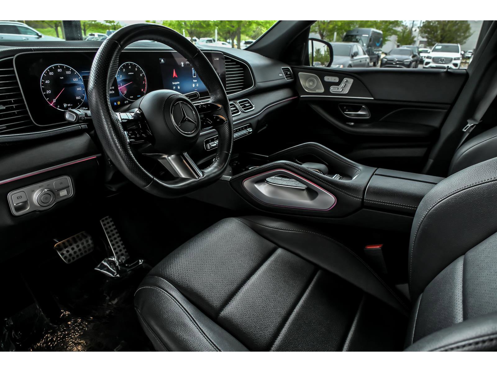 Certified 2024 Mercedes-Benz GLS 450 4MATIC image 10