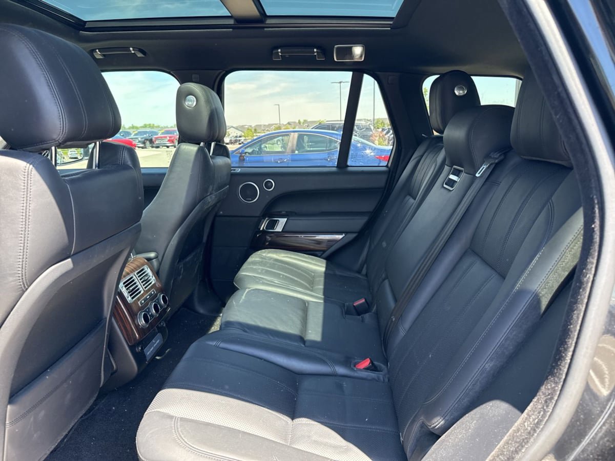 Used 2017 Land Rover Range Rover HSE AWD/4WD image 8