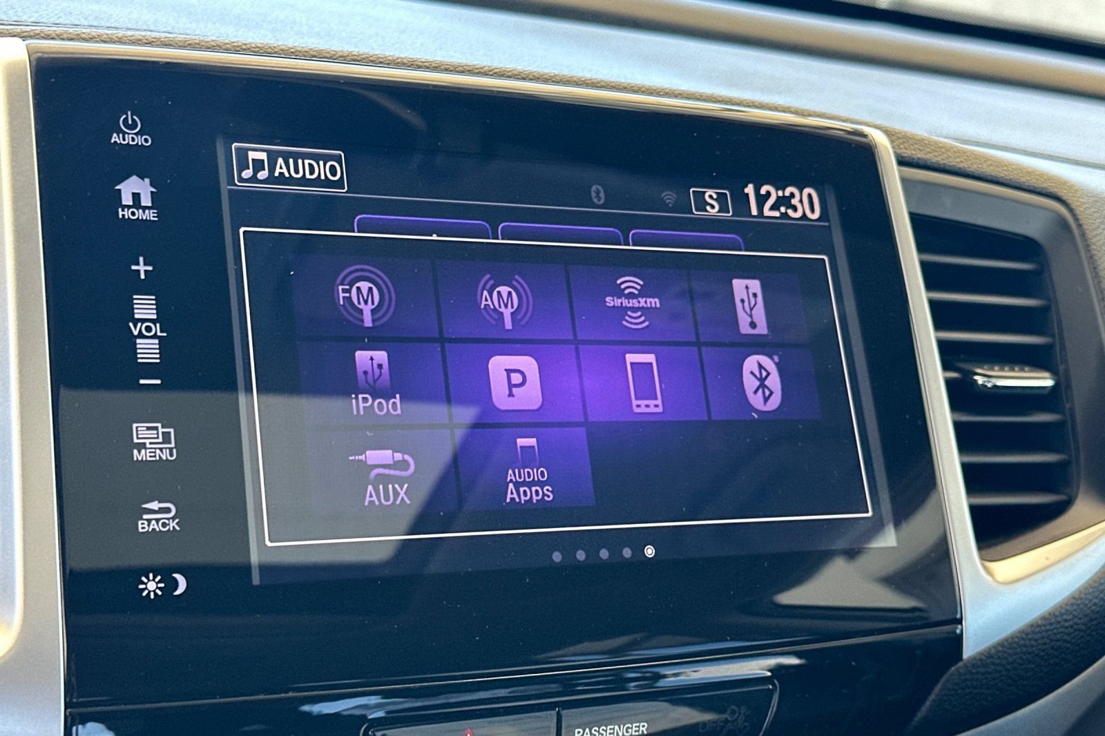 Used 2017 Honda Pilot EX-L image 19