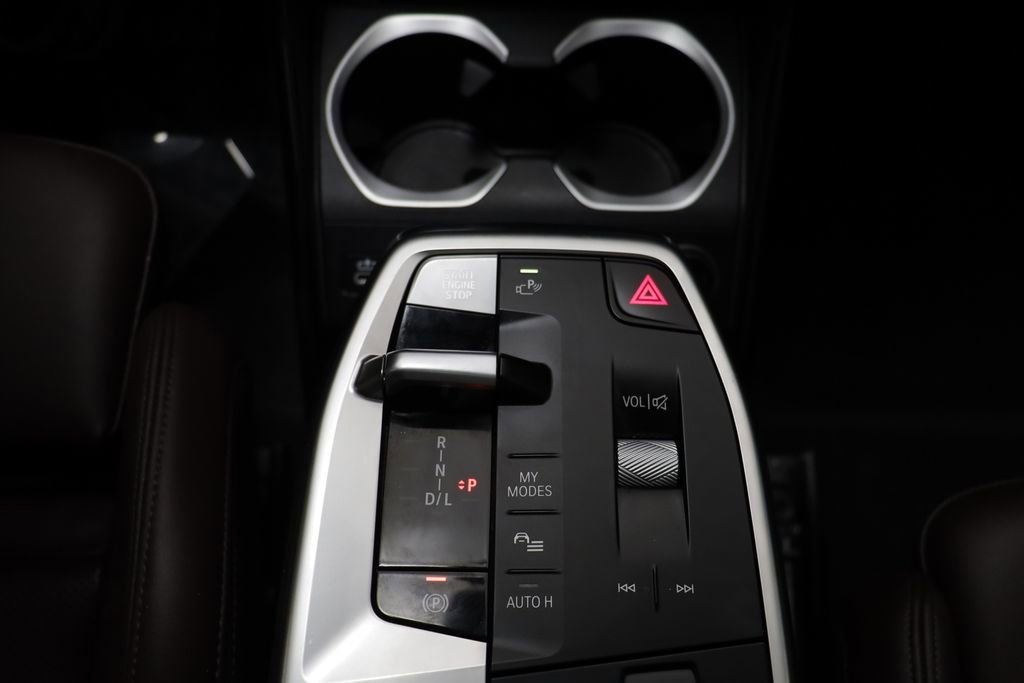 Certified 2025 BMW X1 xDrive28i w/ Premium Package image 10