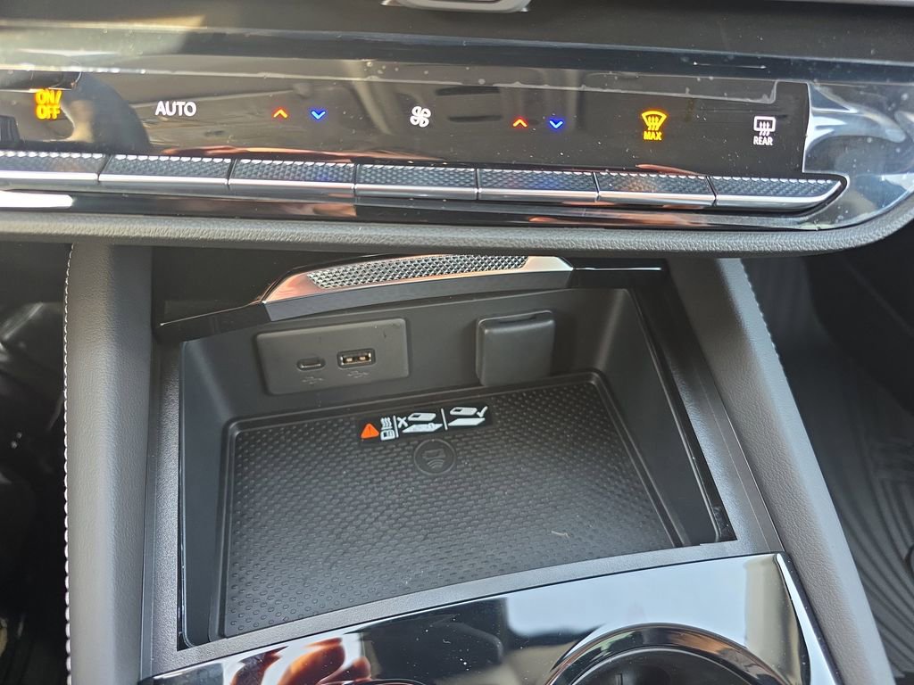 New 2026 Buick Envision Sport Touring image 5