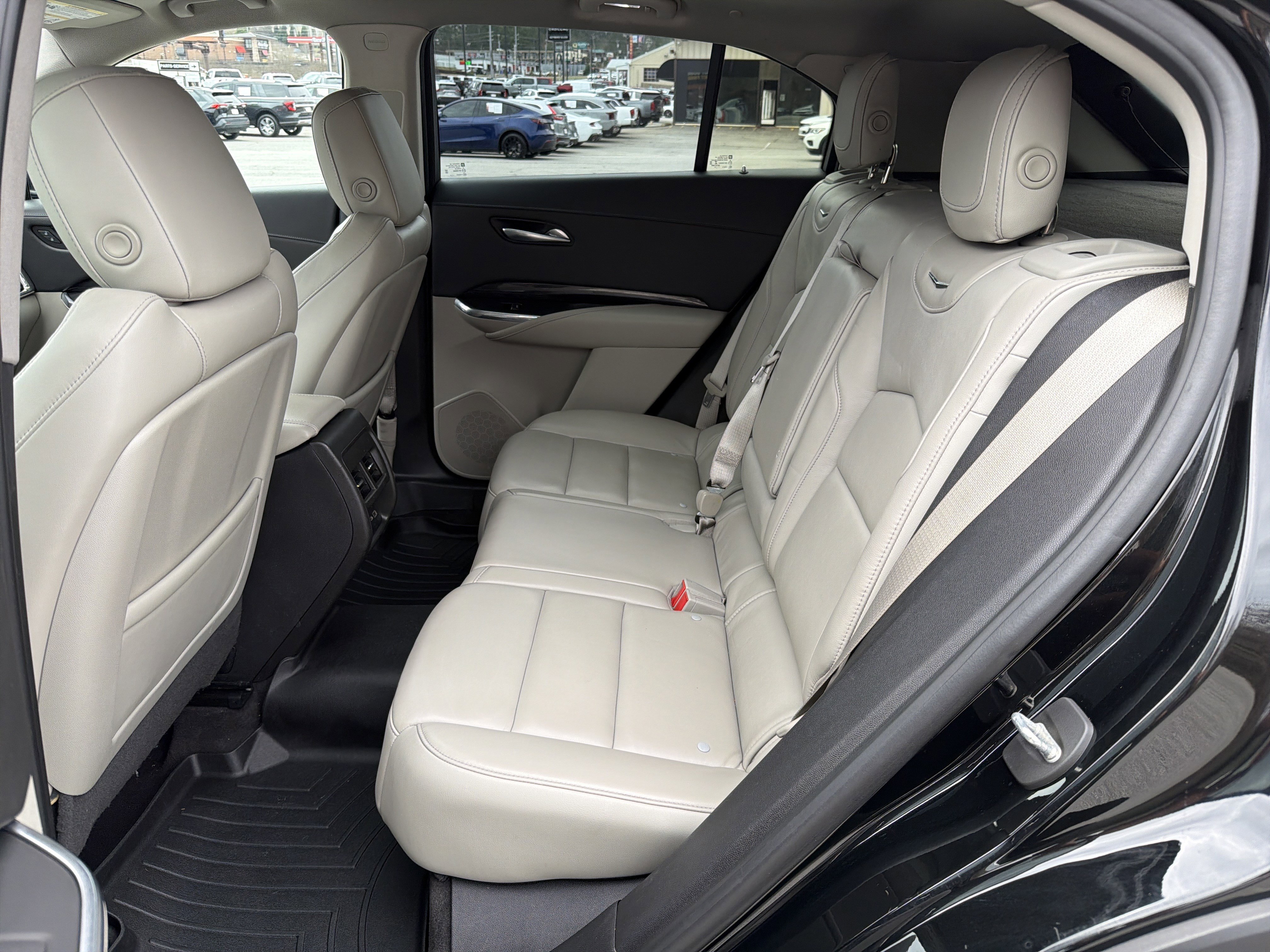 Used 2019 Cadillac XT4 Premium Luxury w/ Cold Weather Package image 24