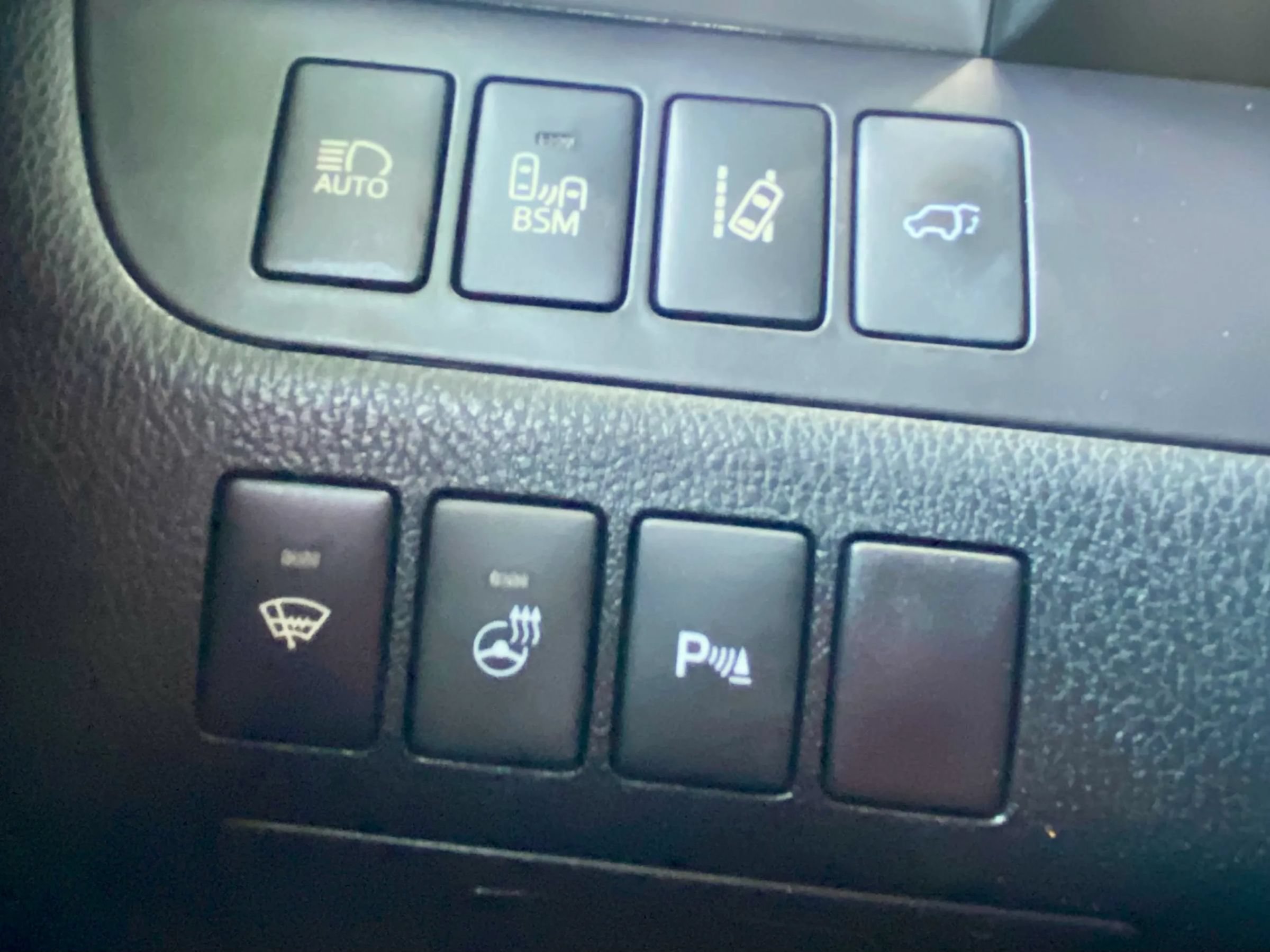 Used 2016 Toyota Highlander Limited Platinum AWD/4WD image 21