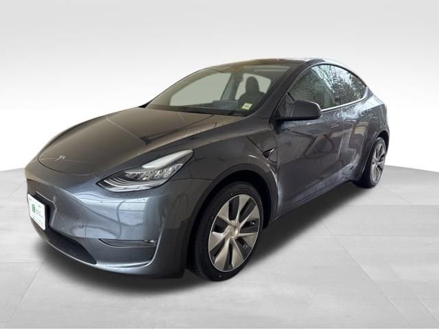Used 2021 Tesla Model Y Long Range image 3