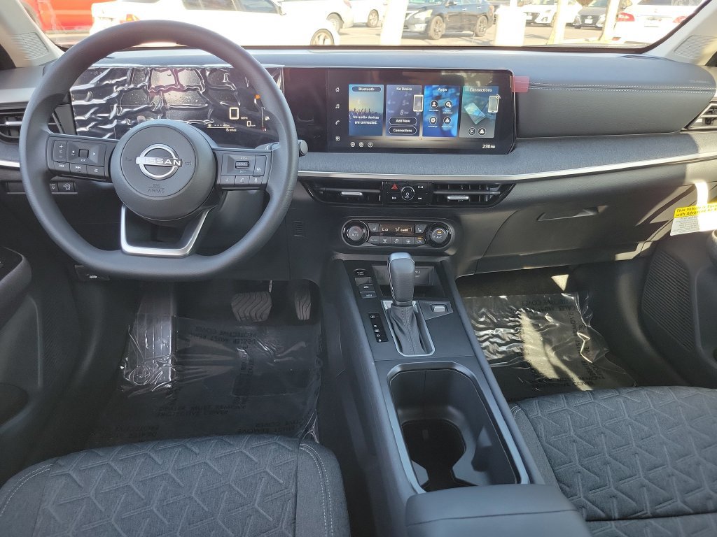 New 2026 Nissan Kicks SV w/ SV Premium Package FWD image 10