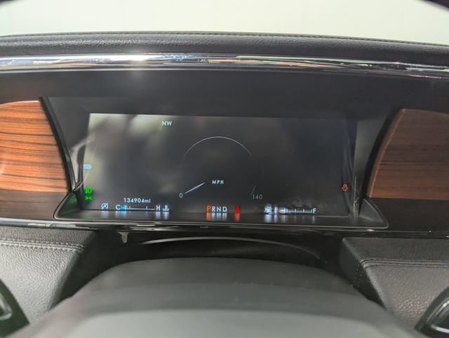 Used 2020 Lincoln Navigator Reserve w/ Equipment Group 208A Reserve AWD/4WD image 12