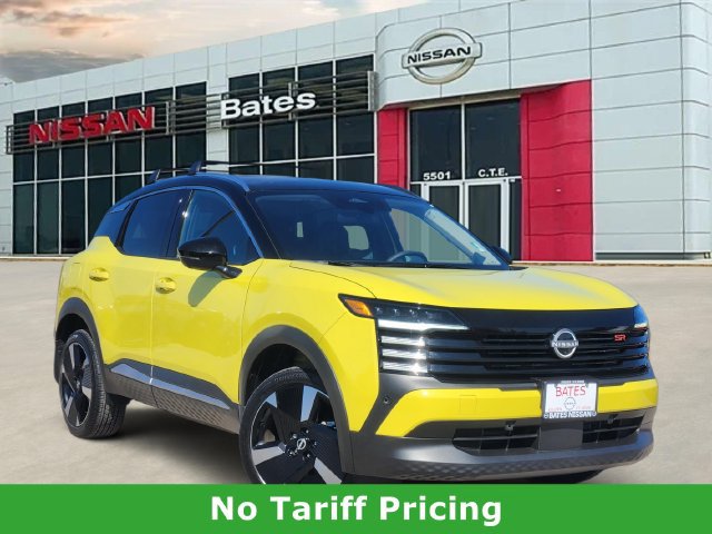 Used 2025 Nissan Kicks SR