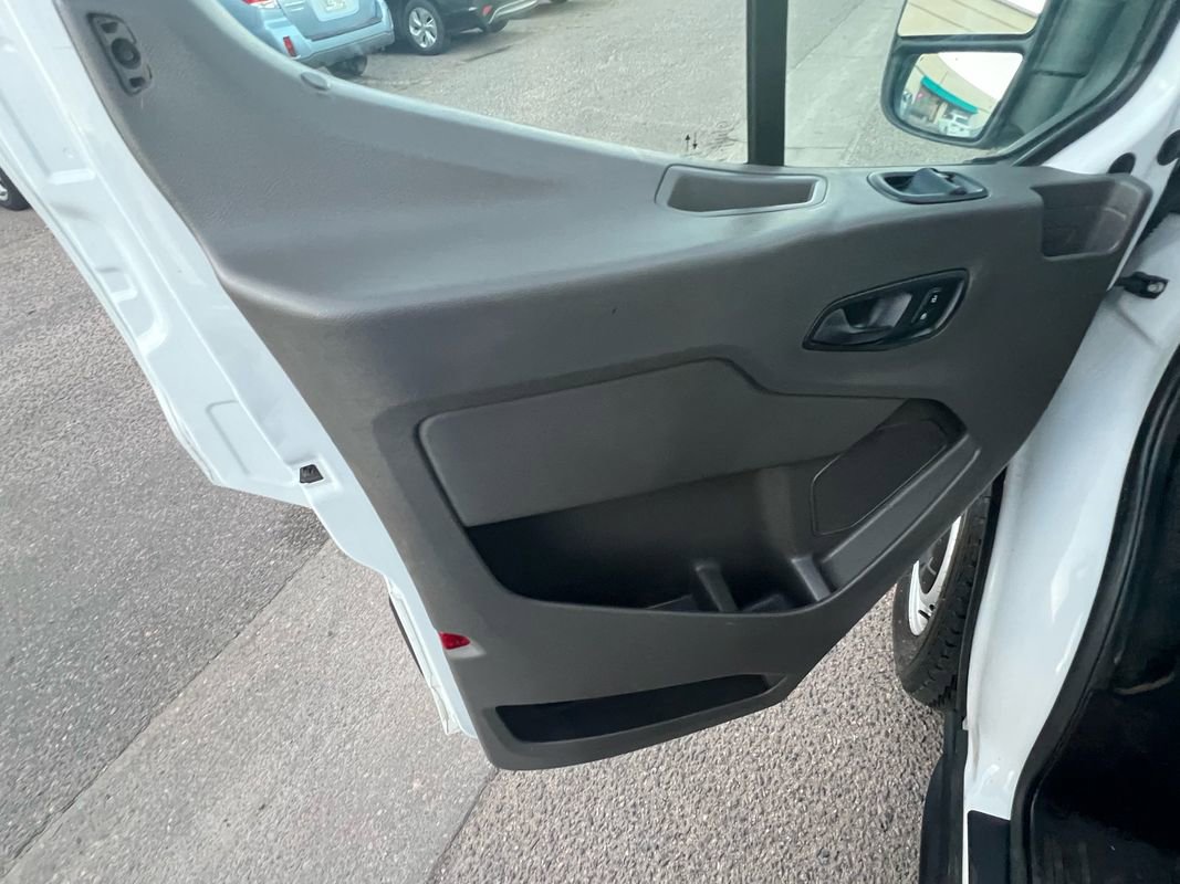 Used 2020 Ford Transit 250 Low Roof image 18