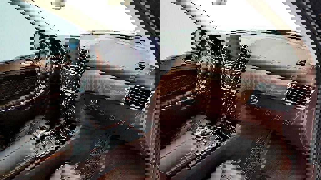 Used 2017 Mercedes-Benz GLS 550 4MATIC image 25