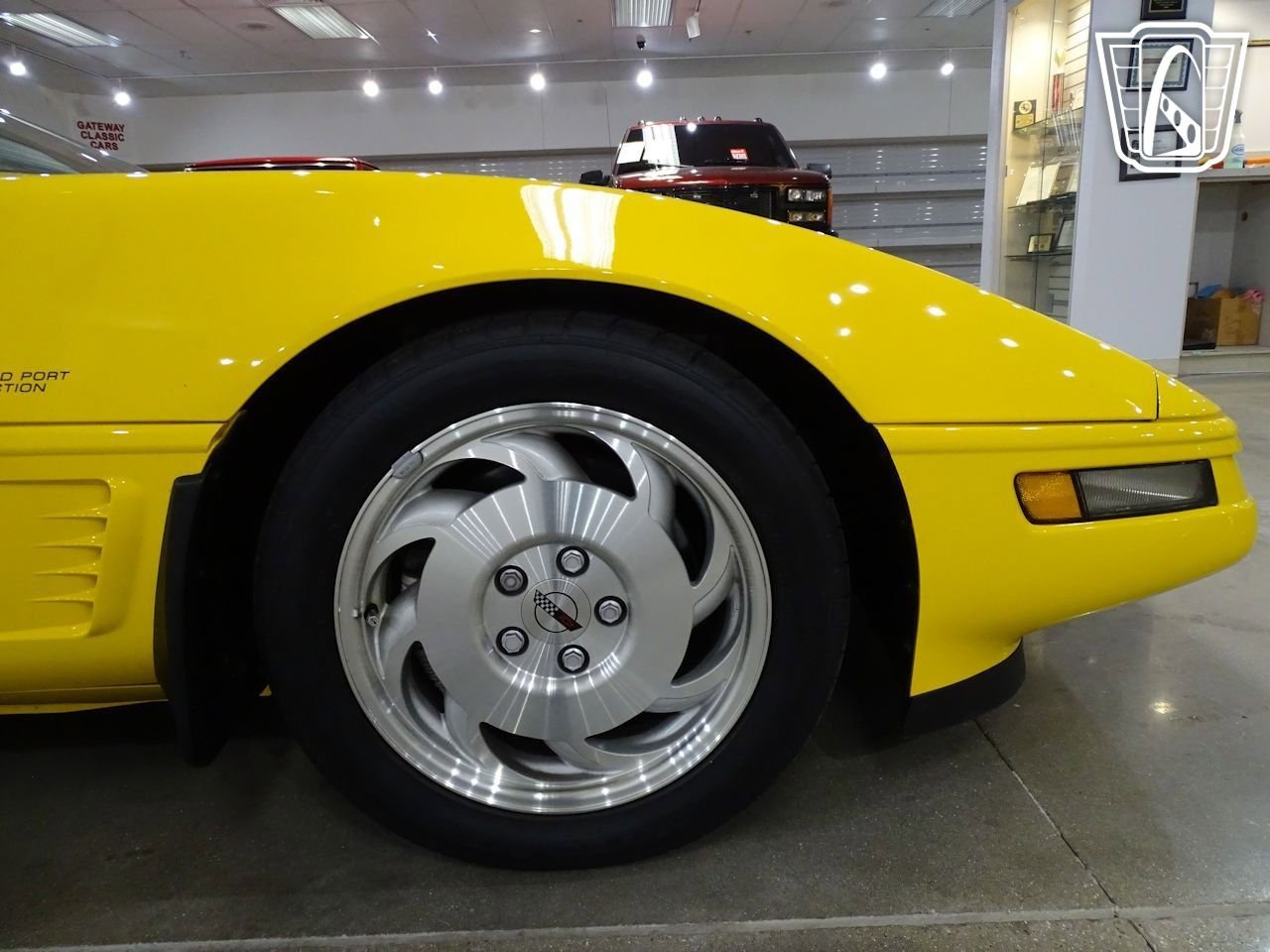 Used 1996 Chevrolet Corvette Coupe RWD image 36