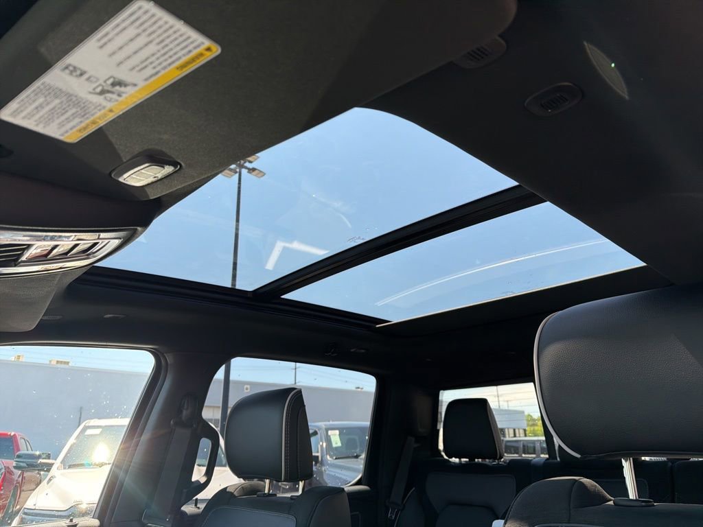 New 2026 RAM 1500 Laramie w/ Night Edition AWD/4WD image 17