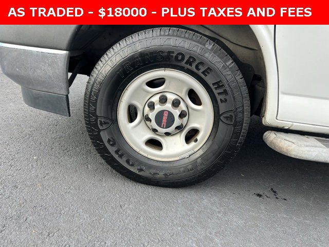 Used 2020 GMC Savana 2500 w/ Driver Convenience Package image 9