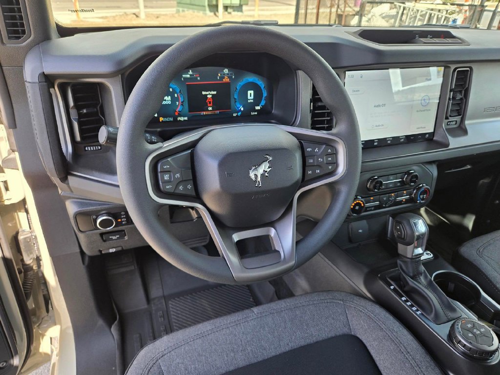 New 2026 Ford Bronco 2-Door AWD/4WD image 9