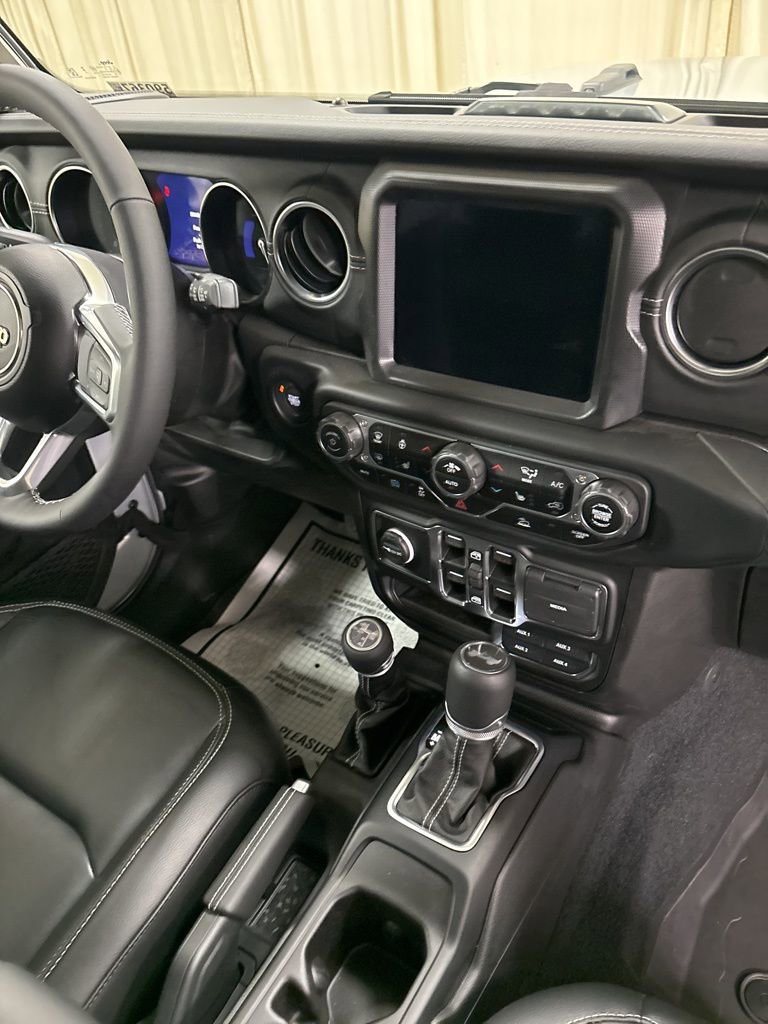 Used 2023 Jeep Wrangler Sahara 4xe w/ Cold Weather Group image 35