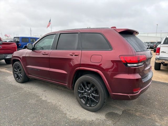Used 2020 Jeep Grand Cherokee Altitude image 10