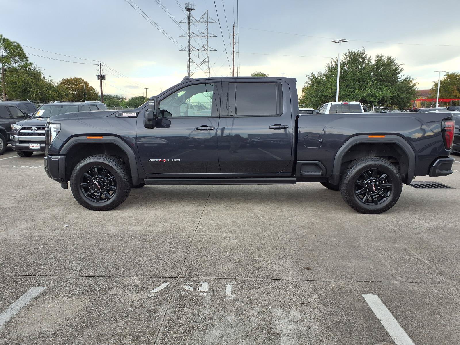 Used 2024 GMC Sierra 2500 AT4 w/ AT4 Premium Plus Package AWD/4WD image 24