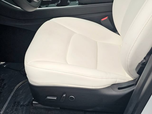 Used 2021 Tesla Model Y Long Range AWD/4WD image 19