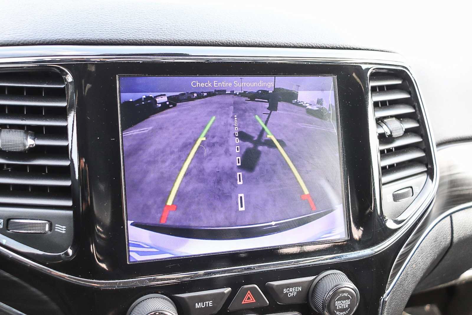 Used 2019 Jeep Grand Cherokee Limited RWD image 25