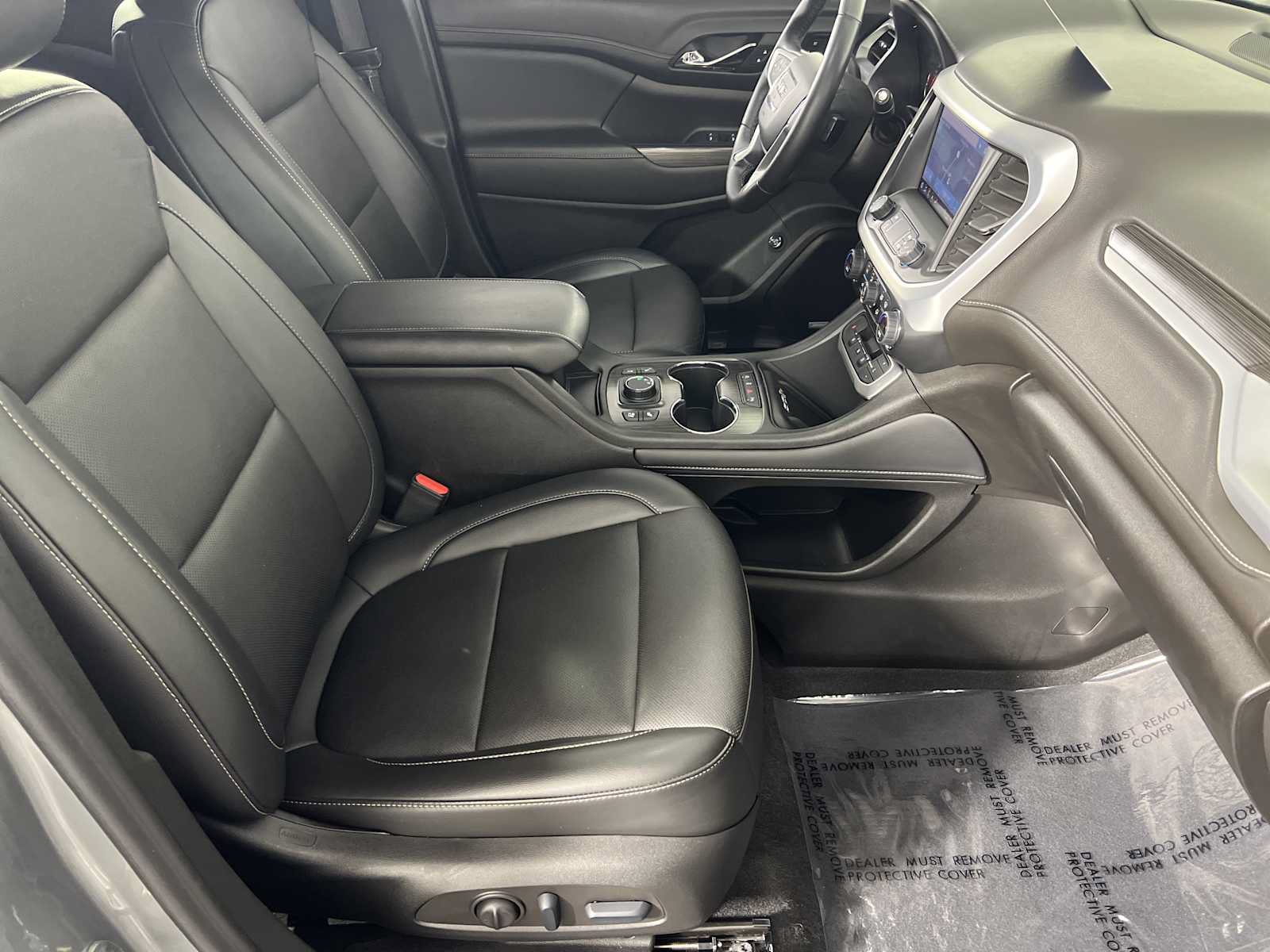 Used 2023 GMC Acadia SLT w/ Elevation Edition FWD image 18