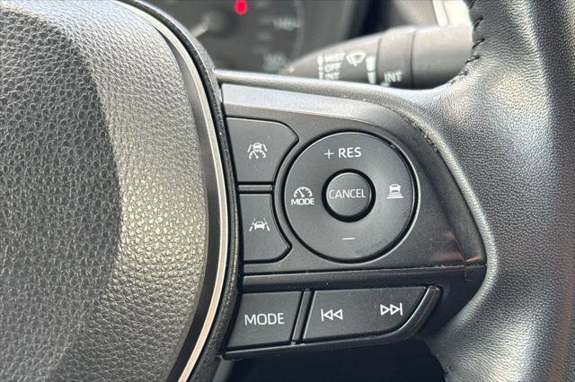 Certified 2024 Toyota Corolla SE w/ SE Premium Package FWD image 30