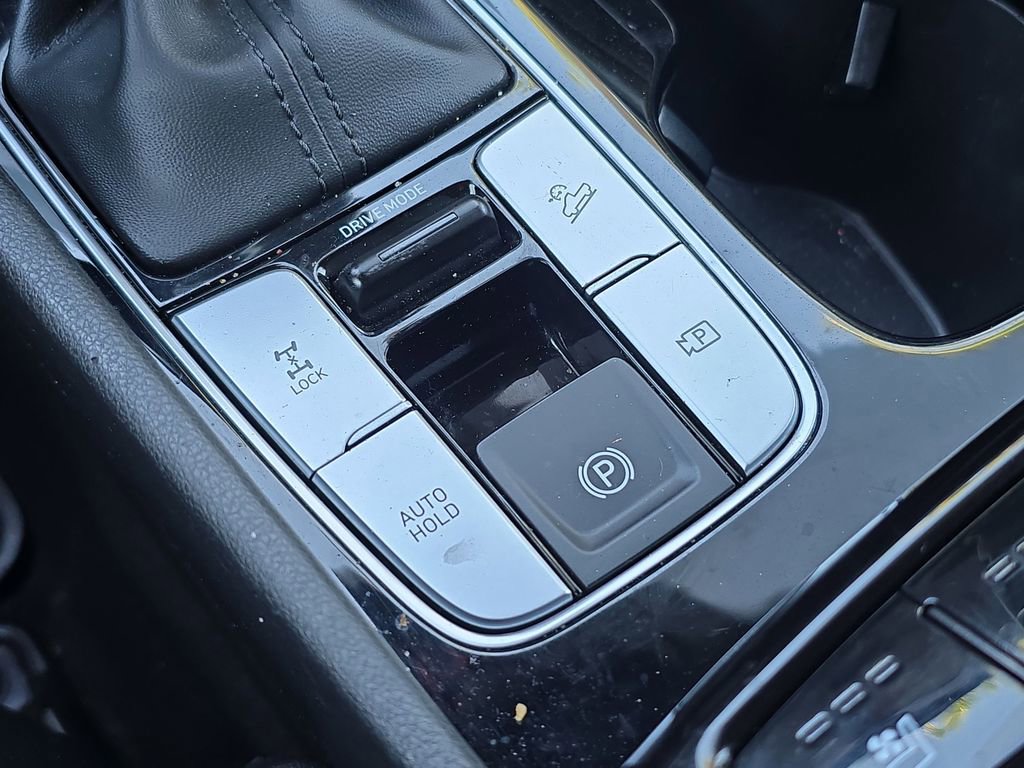 Used 2022 Hyundai Santa Cruz Limited image 27