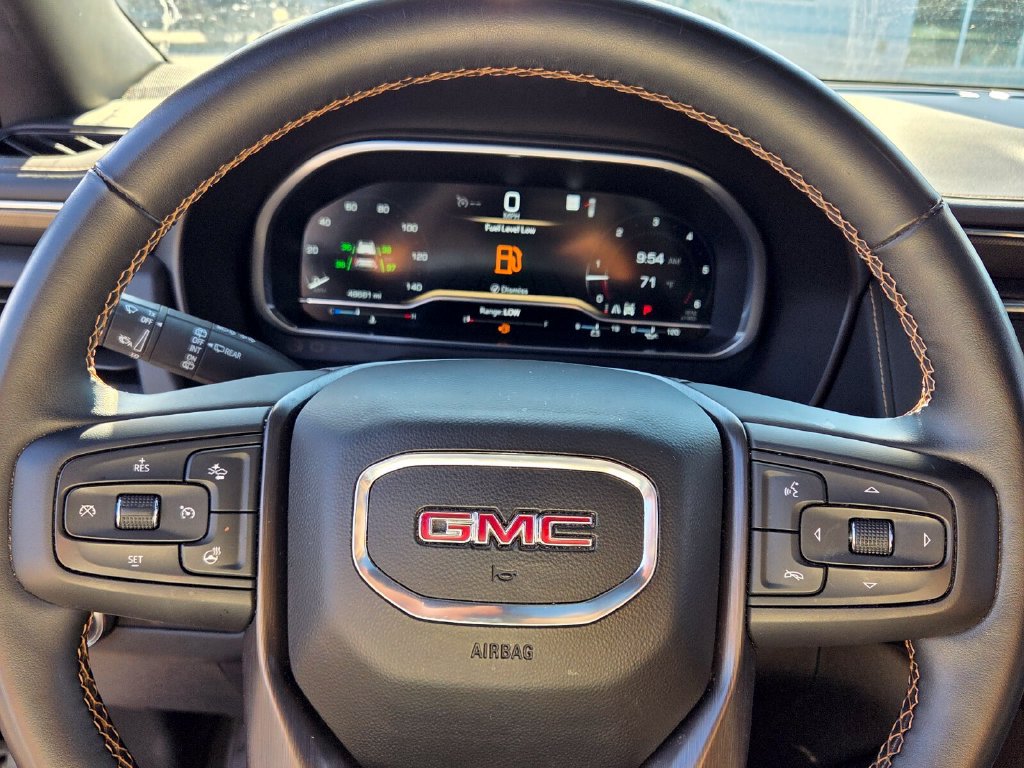 Certified 2023 GMC Yukon AT4 w/ AT4 Premium Plus Package AWD/4WD image 27