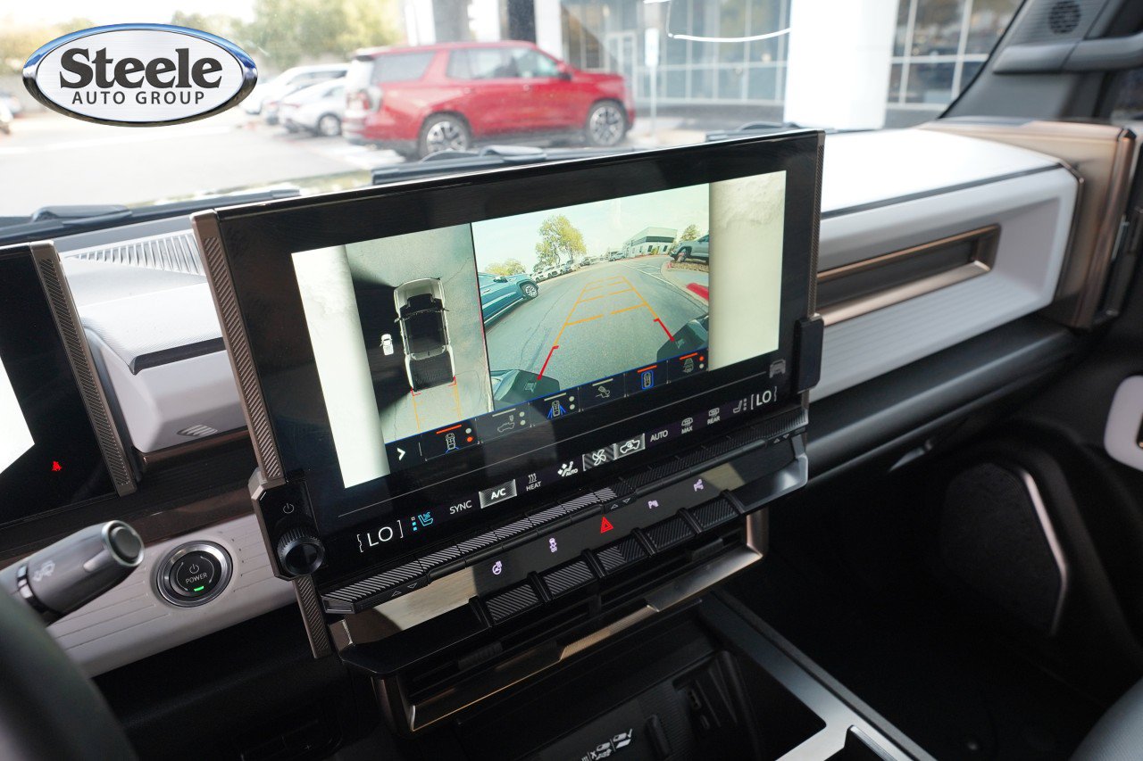 Used 2024 GMC Hummer EV 2X AWD/4WD image 13