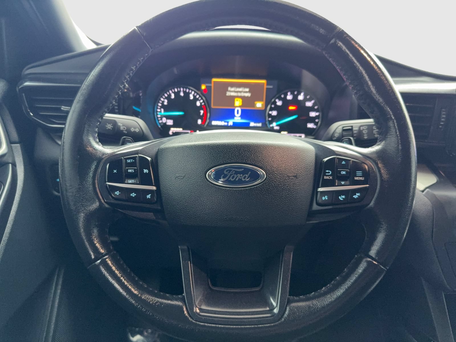 Used 2020 Ford Explorer XLT AWD/4WD image 19