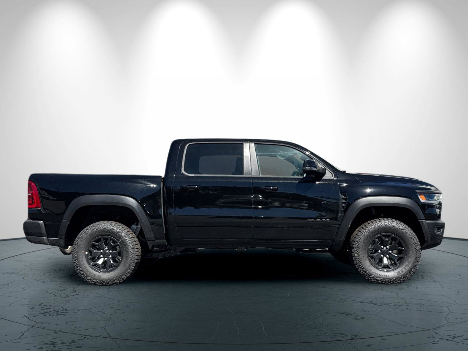 New 2026 RAM 1500 RHO AWD/4WD image 3