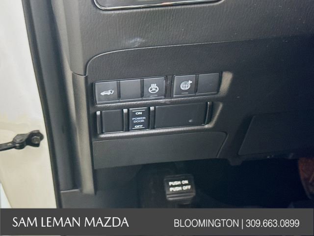 Used 2024 Nissan Armada SL w/ Midnight Edition Package image 10