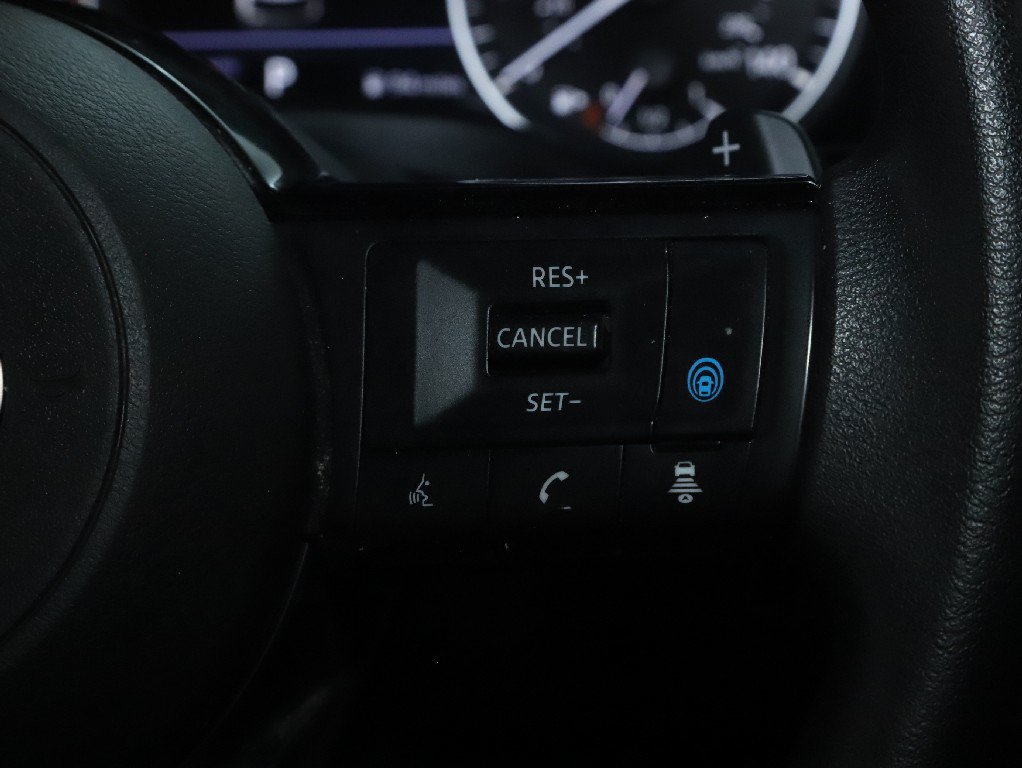Certified 2023 Nissan Rogue SV AWD/4WD image 25