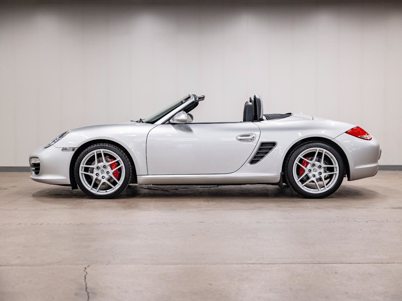 Used 2009 Porsche Boxster S RWD image 2