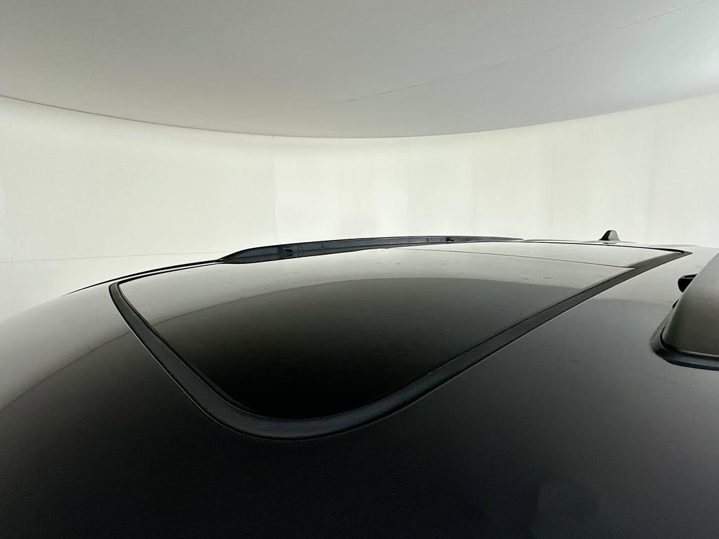 Certified 2024 Jeep Grand Cherokee L Limited w/ Luxury Tech Group II image 34