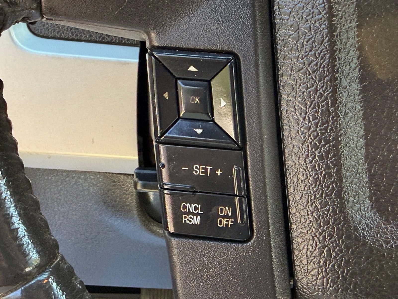 Used 2014 Ford F150 FX4 w/ Equipment Group 402A Luxury AWD/4WD image 31
