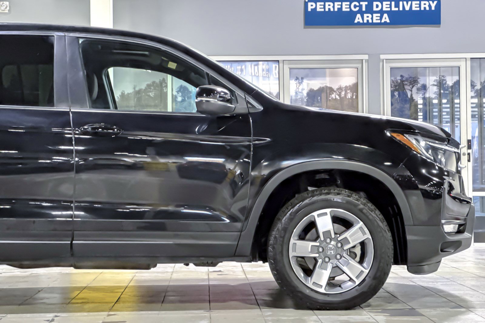 Used 2025 Honda Ridgeline RTL image 32