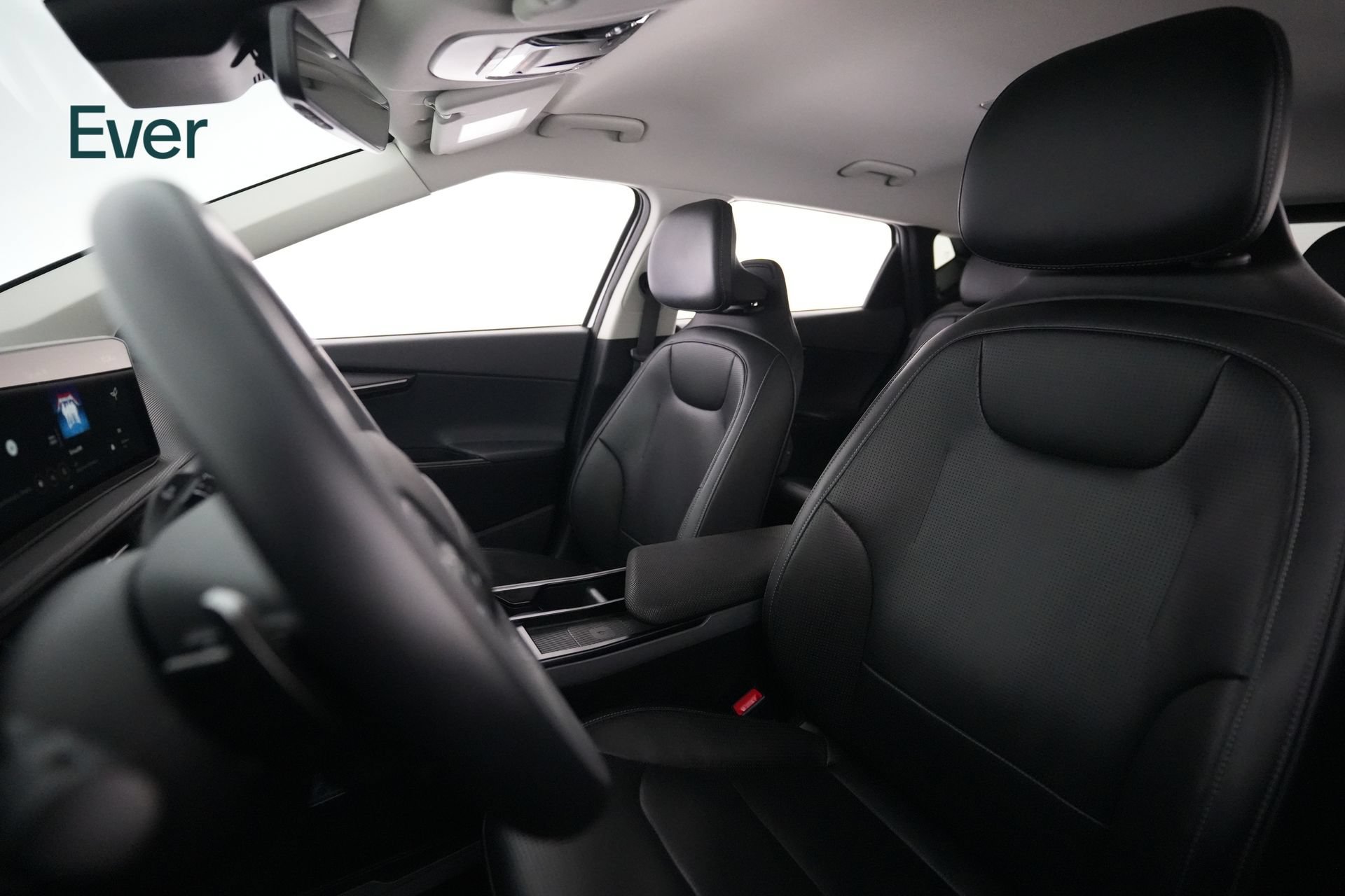 Used 2025 Kia EV6 Wind RWD image 4
